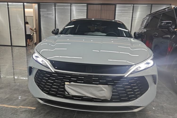 Used BYD Qin L 2024 DM-i 80KM Leading Model Front