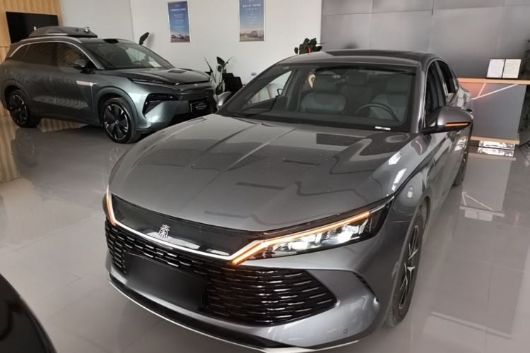 Used BYD Qin L 2024 DM-i 120KM Beyond Model Front