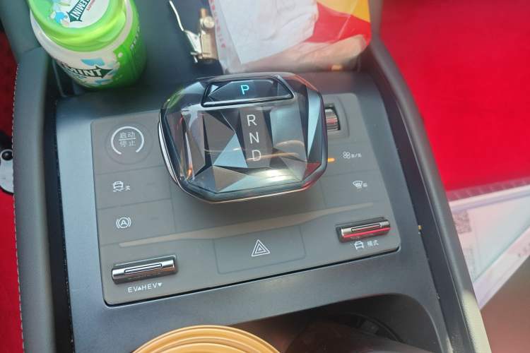 Used BYD Qin L 2024 DM-i 80KM Beyond Model Gear Lever