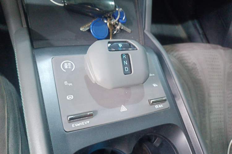 Used BYD Qin L 2024 DM-i 120KM Beyond Model Gear Lever