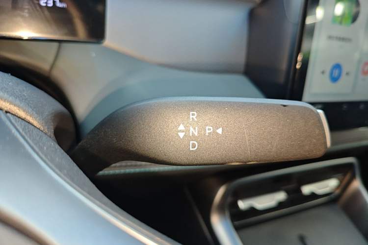 Used BYD Qin L 2024 DM-i 80KM Leading Model Gear Lever