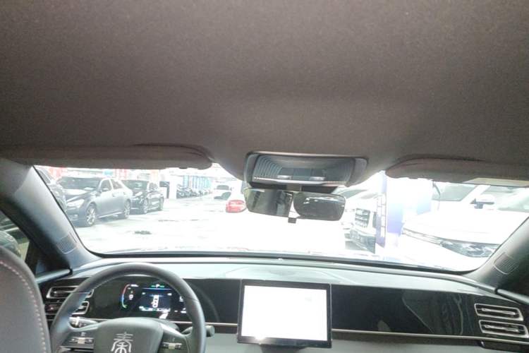 Used BYD Qin L 2024 DM-i 80KM Leading Model Headliner