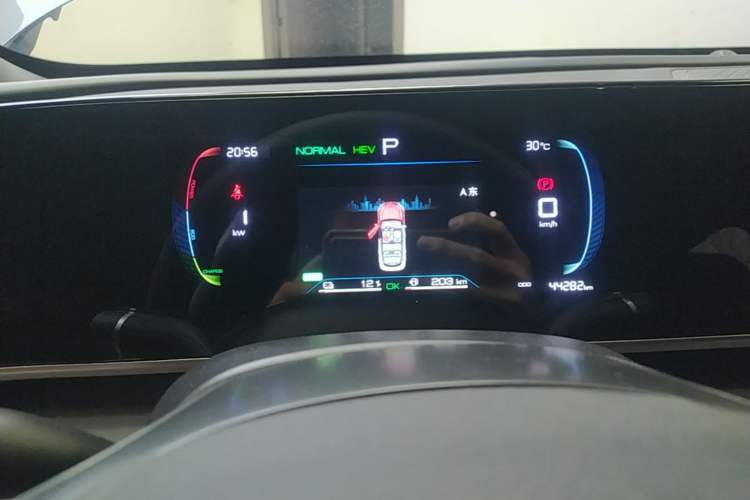Used BYD Qin L 2024 DM-i 80KM Leading Model Instrument Cluster