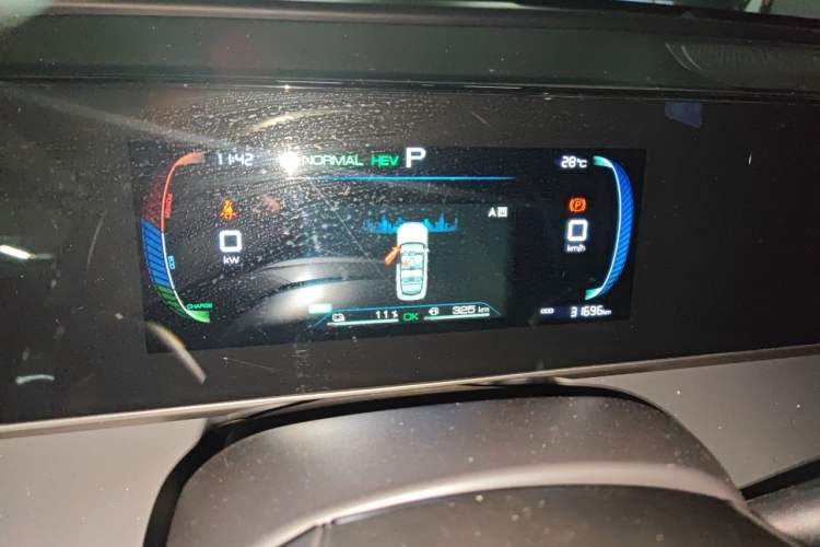 Used BYD Qin L 2024 DM-i 80KM Leading Model Instrument Cluster