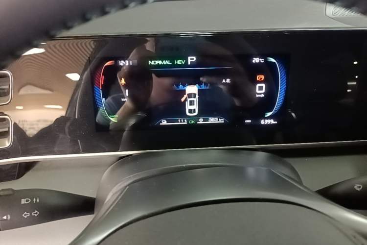 Used BYD Qin L 2024 DM-i 80KM Leading Model Instrument Cluster