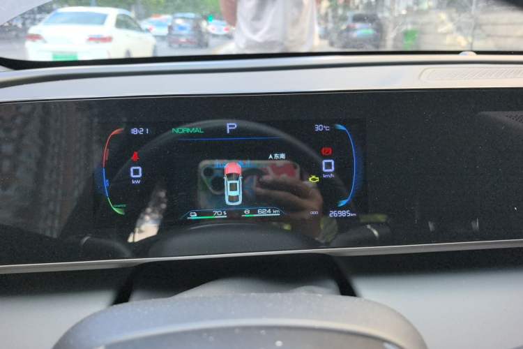 Used BYD Qin L 2024 DM-i 80KM Leading Model Instrument Cluster