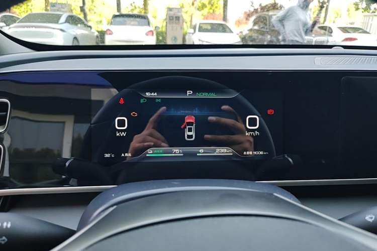Used BYD Qin L 2024 DM-i 80KM Beyond Model Instrument Cluster