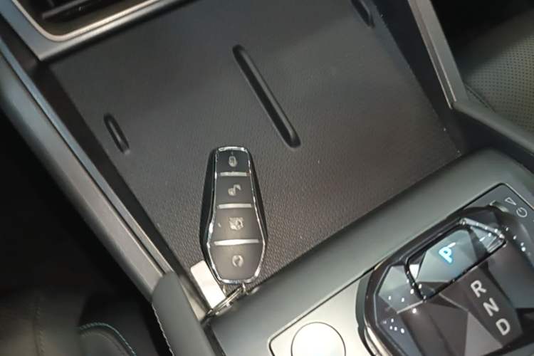 Used BYD Qin L 2024 DM-i 80KM Leading Model Interior 1