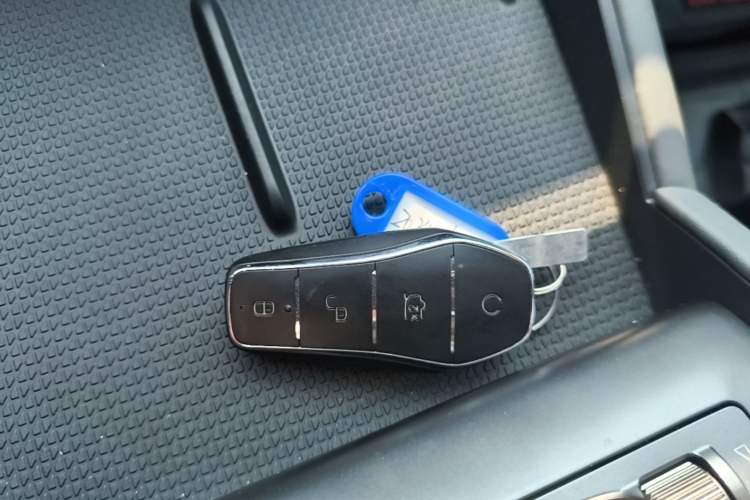 Used BYD Qin L 2024 DM-i 120KM Leading Model Interior 1