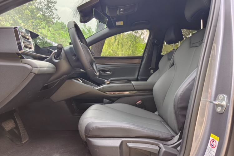 Used BYD Qin L 2024 DM-i 80KM Leading Model Interior 1