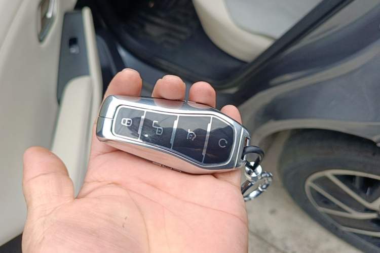 Used BYD Qin L 2024 DM-i 80KM Beyond Model Interior 1
