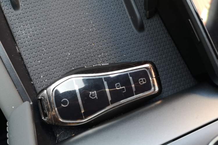 Used BYD Qin L 2024 DM-i 80KM Beyond Model Interior 1