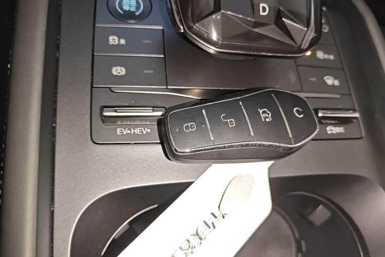 Used BYD Qin L 2024 DM-i 80KM Beyond Model Interior 1