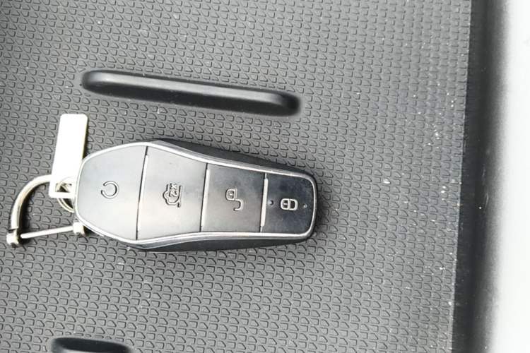 Used BYD Qin L 2024 DM-i 80KM Beyond Model Interior 1