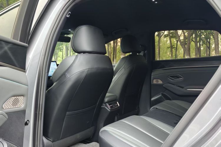 Used BYD Qin L 2024 DM-i 80KM Beyond Model Interior 4