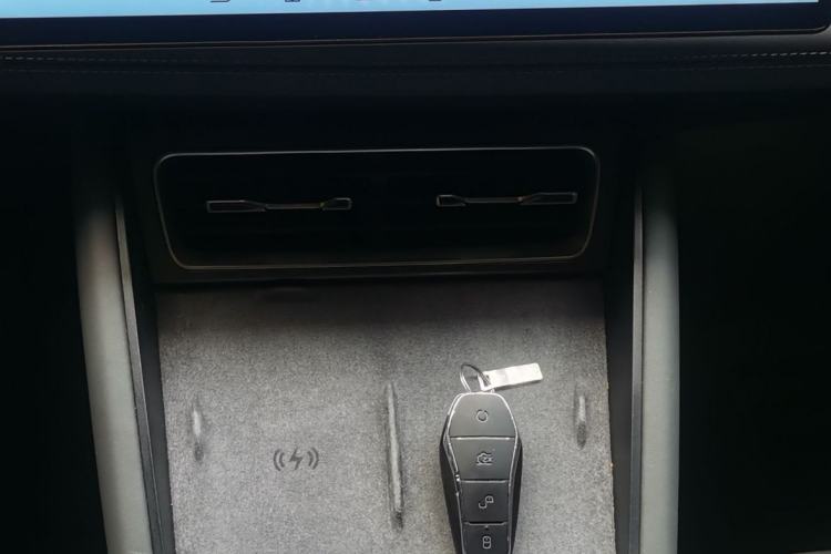 Used BYD Qin L 2024 DM-i 120KM Excellence Model Interior 5