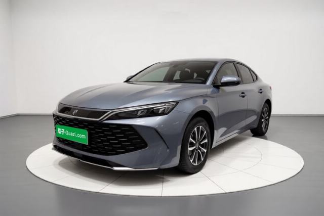 Ojetý BYD Qin L 2024 DM-i 80KM Leading Model