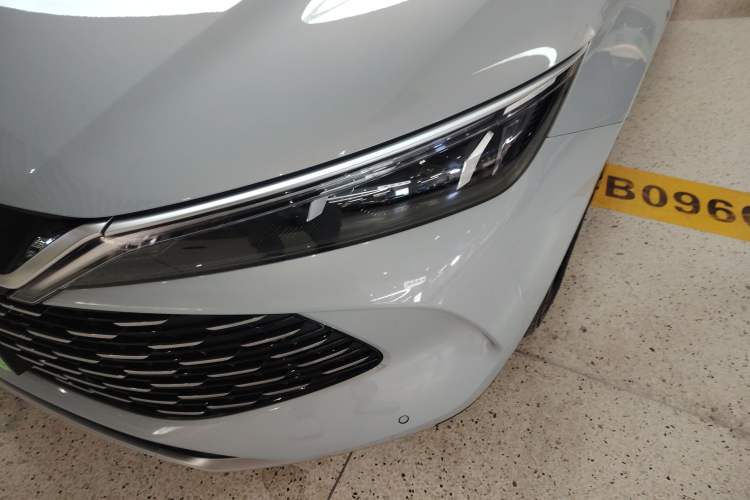 Used BYD Qin L 2024 DM-i 120KM Leading Model Left Front Headlight