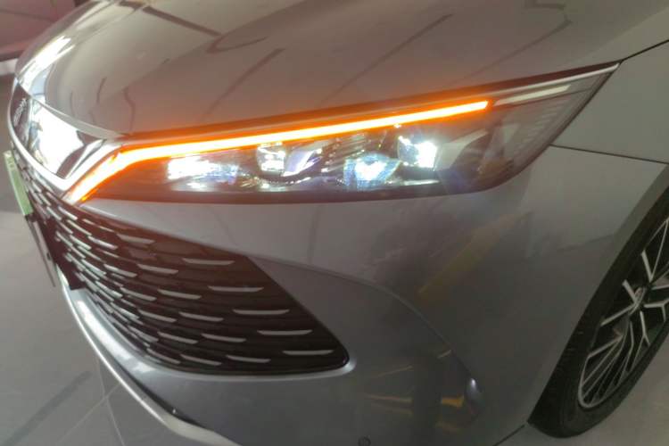 Used BYD Qin L 2024 DM-i 120KM Excellence Model Left Front Headlight