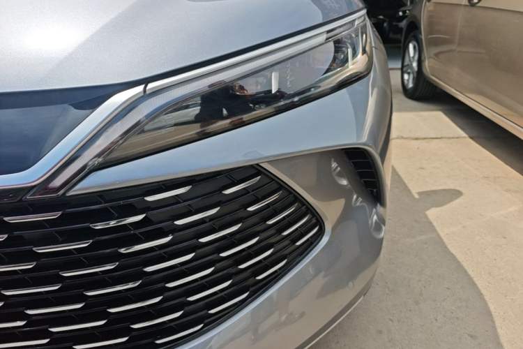 Used BYD Qin L 2024 DM-i 80KM Beyond Model Left Front Headlight