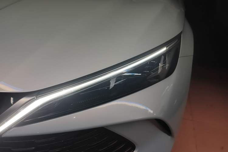 Used BYD Qin L 2024 DM-i 120KM Beyond Model Left Front Headlight