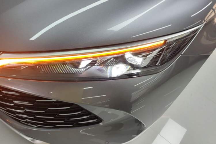 Used BYD Qin L 2024 DM-i 120KM Excellence Model Left Front Headlight