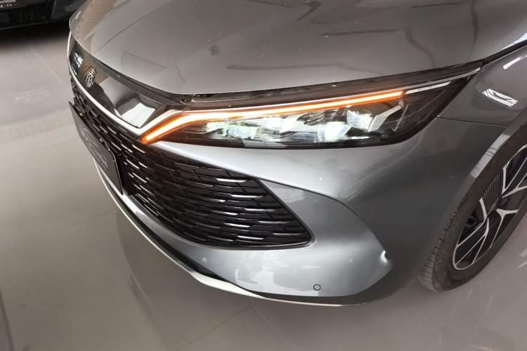 Used BYD Qin L 2024 DM-i 120KM Beyond Model Left Front Headlight