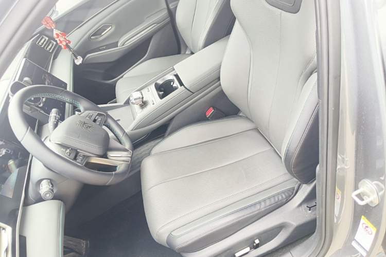 Used BYD Qin L 2024 DM-i 120KM Beyond Model Left Front Seat
