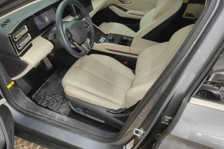 Used BYD Qin L 2024 DM-i 80KM Beyond Model Left Front Seat