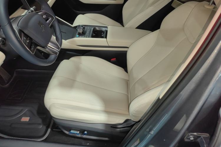 Used BYD Qin L 2024 DM-i 80KM Beyond Model Left Front Seat