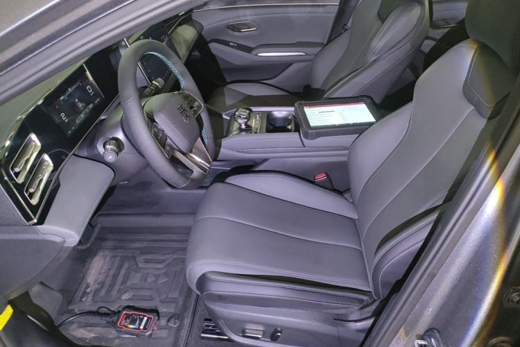 Used BYD Qin L 2024 DM-i 80KM Beyond Model Left Front Seat