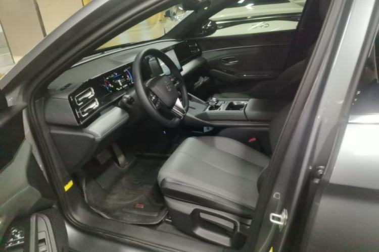 Used BYD Qin L 2024 DM-i 80KM Leading Model Left Front Seat