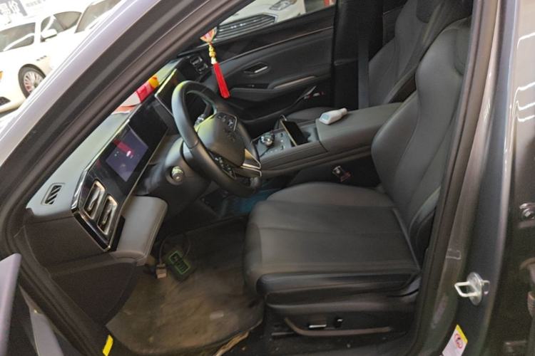 Used BYD Qin L 2024 DM-i 120KM Leading Model Left Front Seat