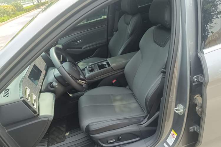 Used BYD Qin L 2024 DM-i 120KM Leading Model Left Front Seat