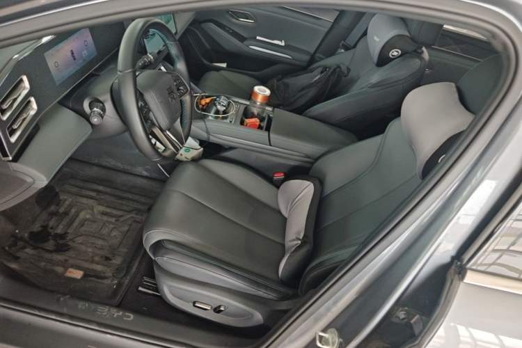 Used BYD Qin L 2024 DM-i 120KM Beyond Model Left Front Seat