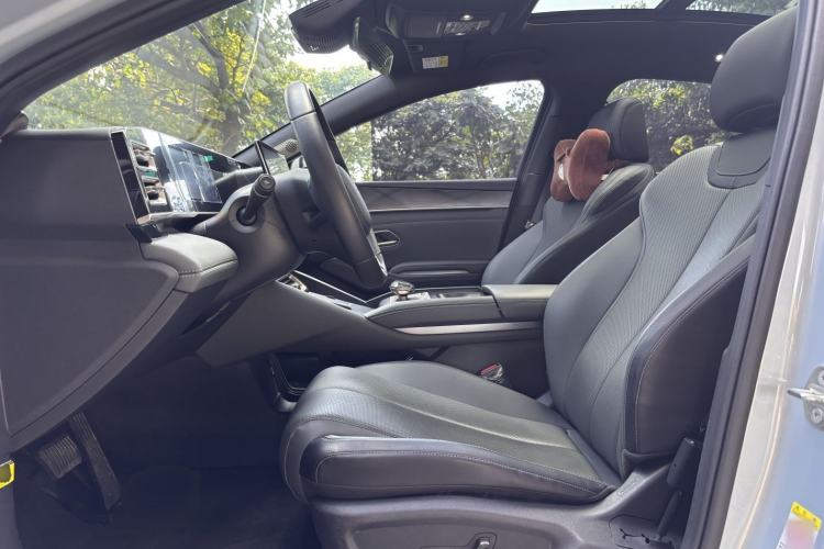 Used BYD Qin L 2024 DM-i 120KM Beyond Model Left Front Seat
