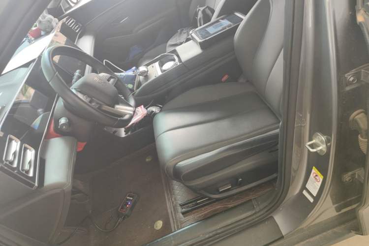 Used BYD Qin L 2024 DM-i 120KM Leading Model Left Front Seat