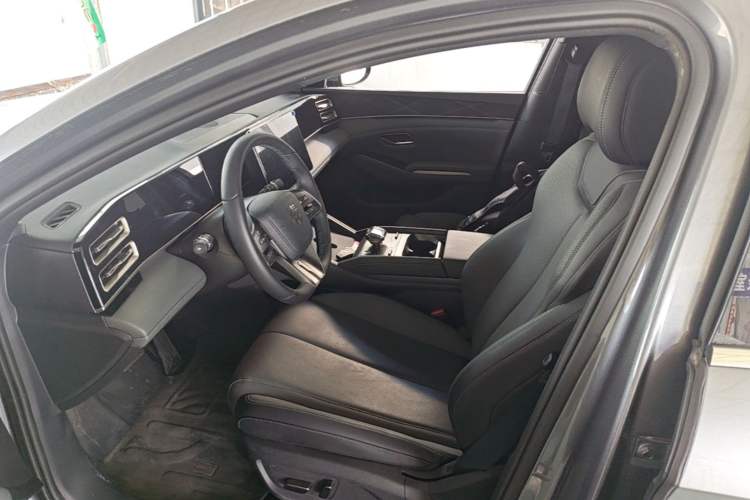 Used BYD Qin L 2024 DM-i 80KM Beyond Model Left Front Seat
