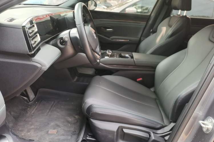 Used BYD Qin L 2024 DM-i 80KM Leading Model Left Front Seat