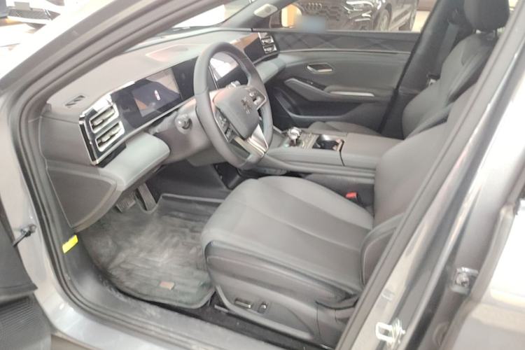 Used BYD Qin L 2024 DM-i 80KM Beyond Model Left Front Seat