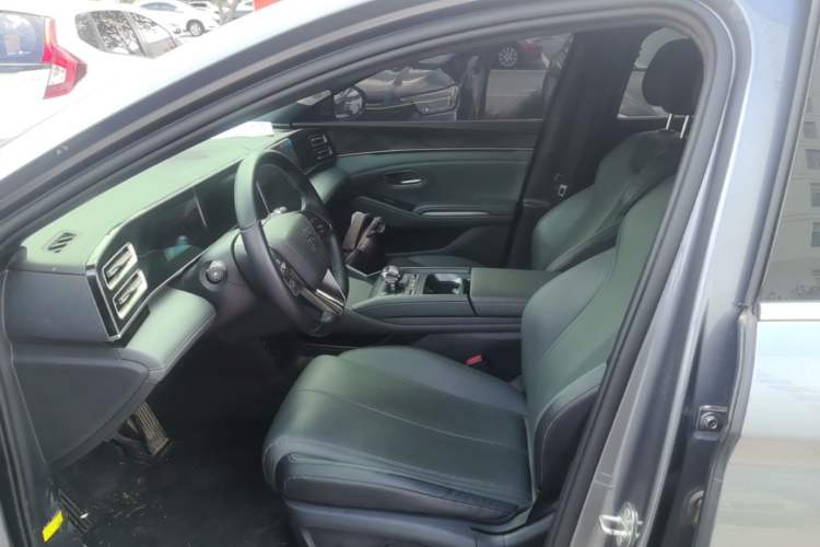 Used BYD Qin L 2024 DM-i 120KM Leading Model Left Front Seat