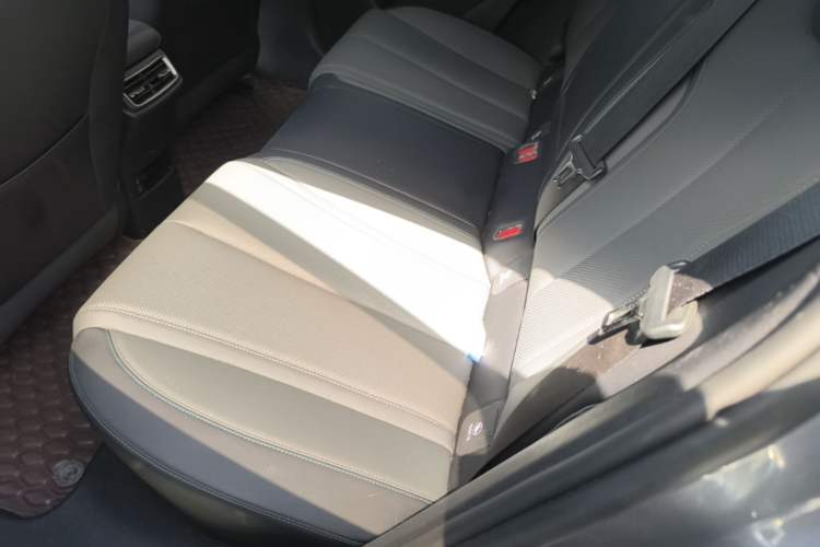 Used BYD Qin L 2024 DM-i 120KM Beyond Model Left Rear Seat
