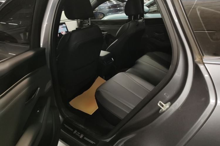 Used BYD Qin L 2024 DM-i 80KM Beyond Model Left Rear Seat