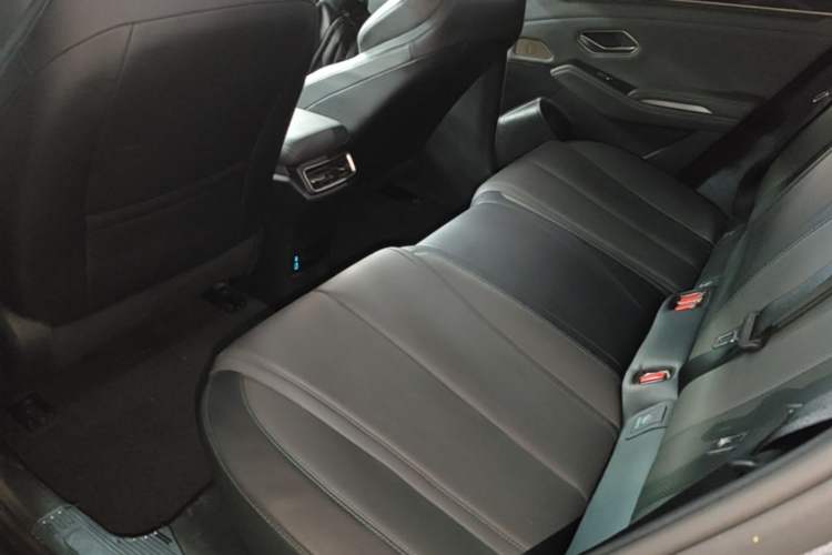 Used BYD Qin L 2024 DM-i 120KM Leading Model Left Rear Seat