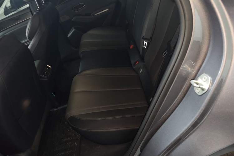 Used BYD Qin L 2024 DM-i 80KM Beyond Model Left Rear Seat