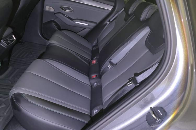 Used BYD Qin L 2024 DM-i 80KM Beyond Model Left Rear Seat