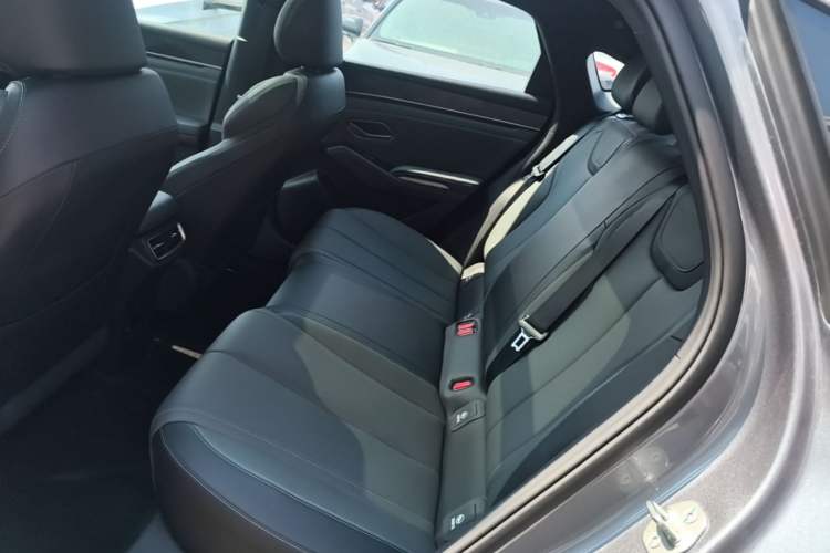 Used BYD Qin L 2024 DM-i 120KM Leading Model Left Rear Seat
