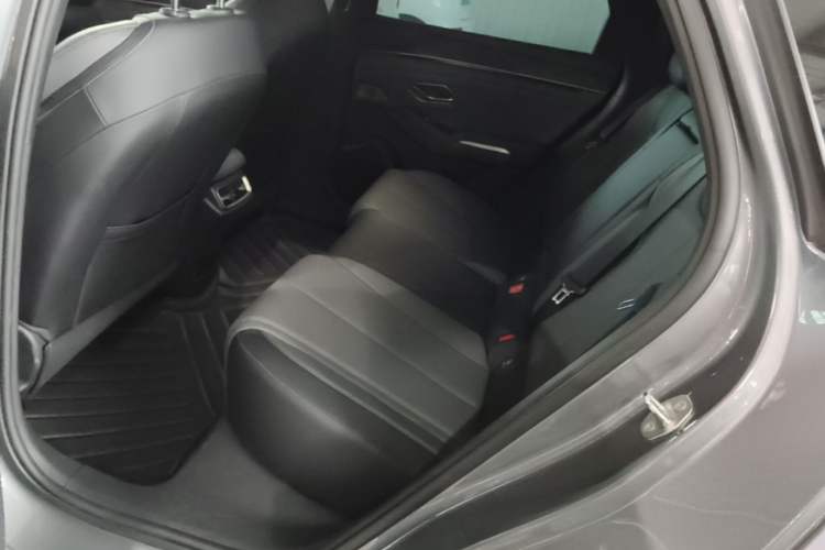 Used BYD Qin L 2024 DM-i 120KM Beyond Model Left Rear Seat