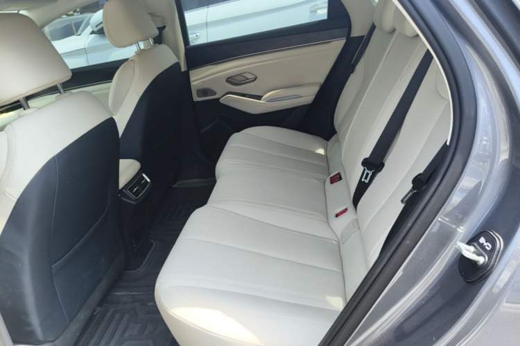 Used BYD Qin L 2024 DM-i 80KM Beyond Model Left Rear Seat