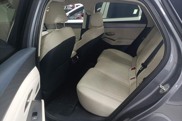 Used BYD Qin L 2024 DM-i 120KM Excellence Model Left Rear Seat